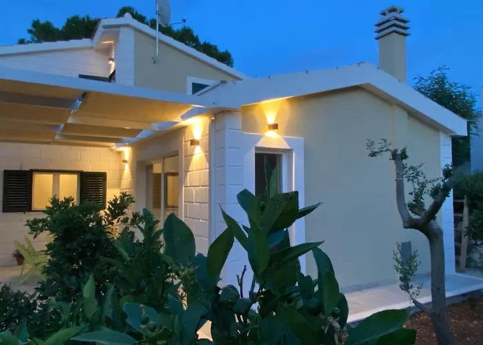 Manuela Σπίτι διακοπών Τρογκίρ