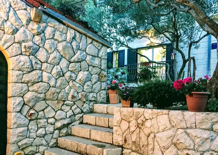 Manuela بيت للعطل *